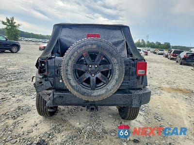Zdjęcie 6 z 12 samochodu: 2014 JEEP WRANGLER UNLIMITED SAHARA VIN:1C4BJWEG5EL283533 - miniatura