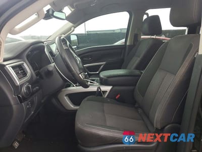 Zdjęcie 7 z 12 samochodu: 2021 NISSAN TITAN SV VIN:1N6AA1EF2MN530755 - miniatura