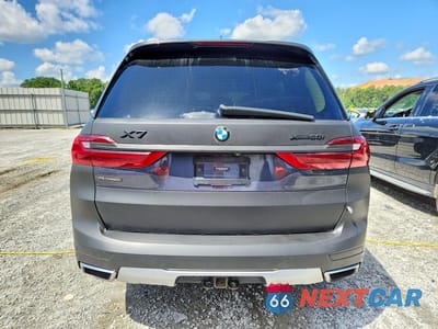 Zdjęcie 6 z 13 samochodu: 2019 BMW X7 XDRIVE50I VIN:5UXCX4C53KLS39033 - miniatura