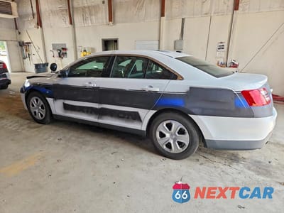 Drugie zdjęcie samochodu z przodu: 2015 FORD TAURUS POLICE INTERCEPTOR VIN:1FAHP2MK6FG119635 - miniatura