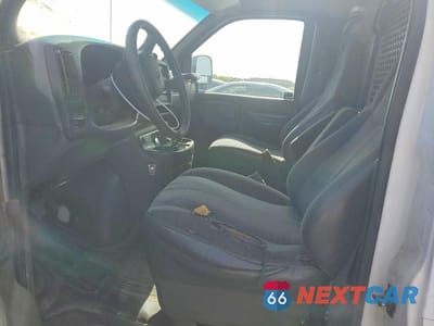 Zdjęcie 7 z 13 samochodu: 2002 CHEVROLET EXPRESS G2500 VIN:1GCGG25R721178126 - miniatura