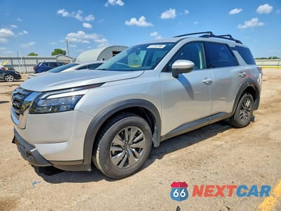 2024 NISSAN PATHFINDER SV 5N1DR3BC2RC283296 - główne zdjęcie licytacji z USA - miniatura