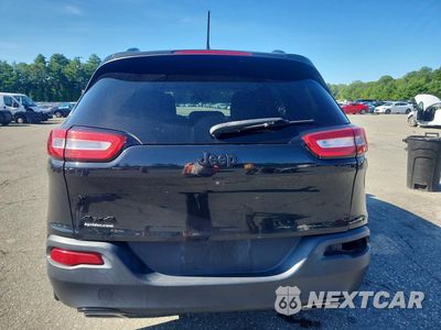 Zdjęcie 8 z 23 samochodu: 2016 JEEP CHEROKEE LATITUDE VIN:1C4PJMCS4GW132556 - miniatura