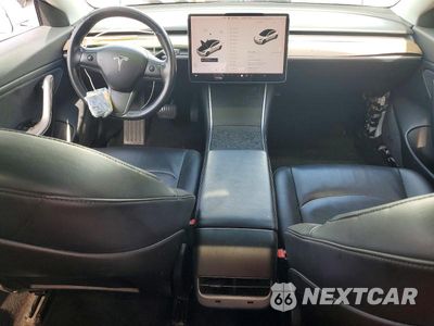 Zdjęcie 8 z 13 samochodu: 2018 TESLA MODEL 3 VIN:5YJ3E1EA7JF007505 - miniatura