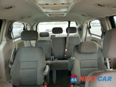 Zdjęcie 10 z 13 samochodu: 2010 CHRYSLER TOWN & COUNTRY TOURING VIN:2A4RR5D13AR166429 - miniatura