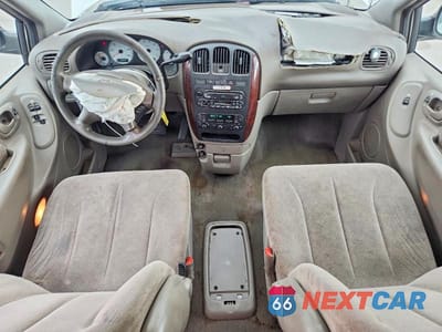 Zdjęcie 8 z 14 samochodu: 2001 DODGE GRAND CARAVAN ES VIN:2B8GP54L81R411760 - miniatura
