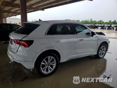Trzecie zdjęcie samochodu z tyłu: 2025 AUDI Q3 PREMIUM S LINE 45 VIN:WA1DECF38S1030828 - miniatura