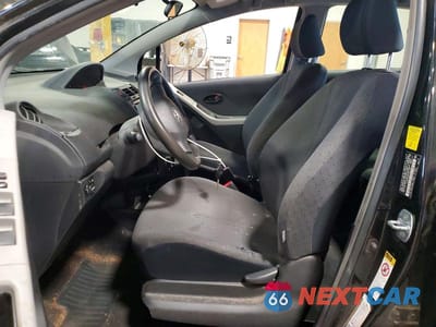 Zdjęcie 7 z 12 samochodu: 2009 TOYOTA YARIS BASE VIN:JTDKT903995277504 - miniatura