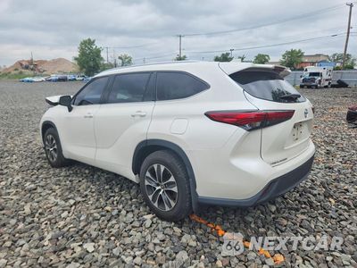 Drugie zdjęcie samochodu z przodu: 2021 TOYOTA HIGHLANDER XLE VIN:5TDHZRBH3MS534967 - miniatura