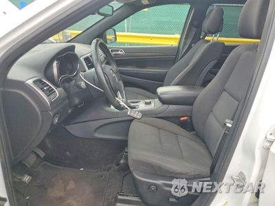 Zdjęcie 7 z 14 samochodu: 2018 JEEP GRAND CHEROKEE LAREDO VIN:1C4RJFAGXJC501884 - miniatura
