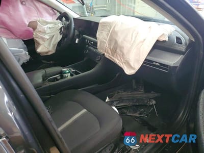 Zdjęcie 8 z 12 samochodu: 2025 HYUNDAI SONATA SEL VIN:KMHL64JA1SA447312 - miniatura