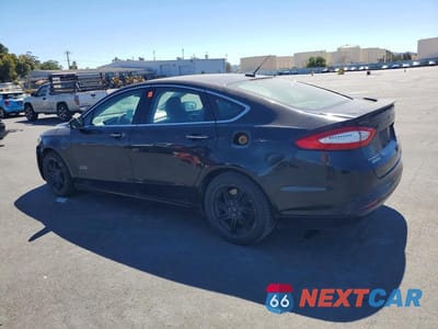 Drugie zdjęcie samochodu z przodu: 2016 FORD FUSION VIN:3FA6P0SUXGR145603 - miniatura