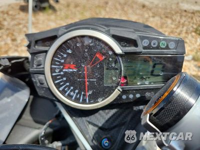 Zdjęcie 7 z 10 samochodu: 2025 SUZUKI GSX-R600 VIN:JS1GN7FA0S7100645 - miniatura