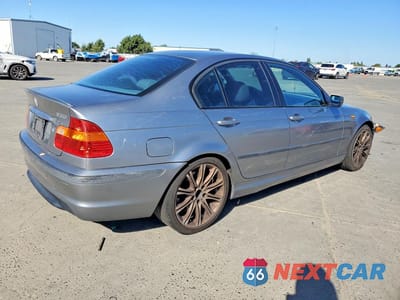 Trzecie zdjęcie samochodu z tyłu: 2004 BMW 330 I VIN:WBAEV53414KM33935 - miniatura