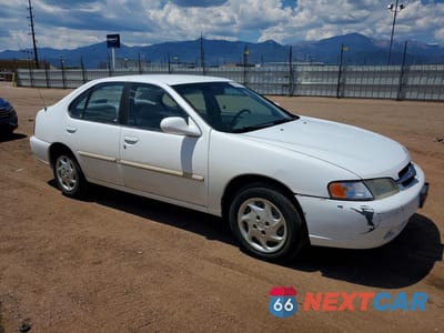 Czwarte zdjęcie samochodu z boku: 1998 NISSAN ALTIMA XE VIN:1N4DL01D4WC171941 - miniatura