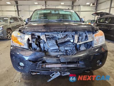 Piąte zdjęcie samochodu w środku: 2013 NISSAN ARMADA PLATINUM VIN:5N1AA0NE5DN610129 - miniatura