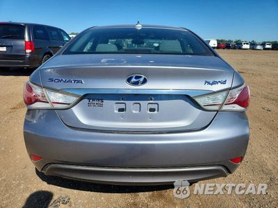 Zdjęcie 6 z 12 samochodu: 2015 HYUNDAI SONATA HYBRID BASE VIN:KMHEC4A48FA137305 - miniatura