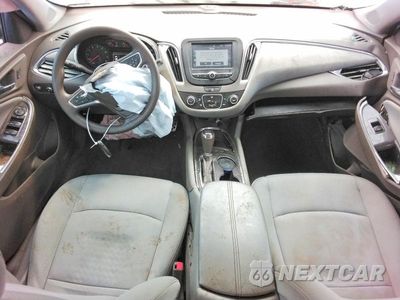 Zdjęcie 8 z 12 samochodu: 2017 CHEVROLET MALIBU LT VIN:1G1ZE5ST1HF146938 - miniatura