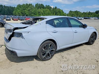 Trzecie zdjęcie samochodu z tyłu: 2023 NISSAN ALTIMA SR VIN:1N4BL4CW1PN355625 - miniatura
