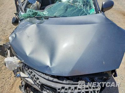 Zdjęcie 11 z 12 samochodu: 2014 TOYOTA PRIUS V TWO VIN:JTDZN3EUXE3303086 - miniatura