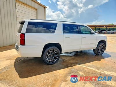 Trzecie zdjęcie samochodu z tyłu: 2015 CHEVROLET SUBURBAN C1500 LS VIN:1GNSCHKC0FR250632 - miniatura