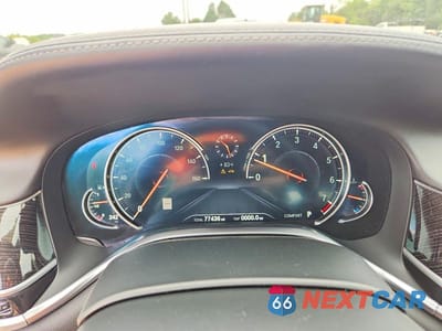 Zdjęcie 9 z 12 samochodu: 2019 BMW 750 I VIN:WBA7F0C58KGM24523 - miniatura
