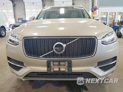 Piąte zdjęcie samochodu w środku: 2016 VOLVO XC90 T6 VIN:YV4A22PK6G1081279 - miniatura