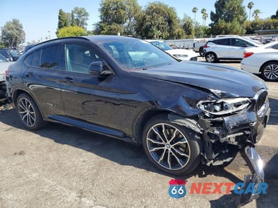 Czwarte zdjęcie samochodu z boku: 2020 BMW X4 XDRIVE30I VIN:5UX2V1C07LLE67576 - miniatura