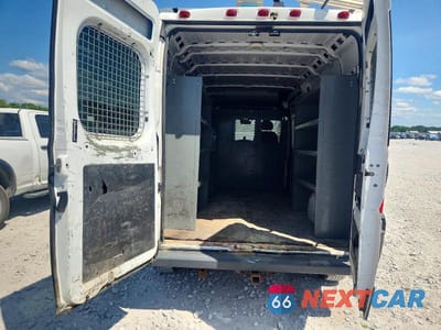 Zdjęcie 10 z 13 samochodu: 2017 RAM PROMASTER 2500 2500 HIGH VIN:3C6TRVDG9HE553117 - miniatura