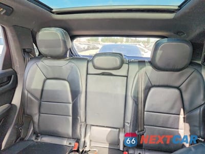 Zdjęcie 10 z 13 samochodu: 2019 PORSCHE CAYENNE VIN:WP1AA2AY5KDA06579 - miniatura