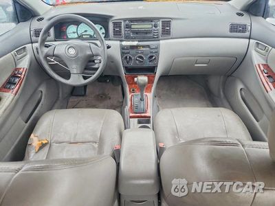 Zdjęcie 8 z 12 samochodu: 2003 TOYOTA COROLLA LE VIN:2T1BR32E63C063171 - miniatura