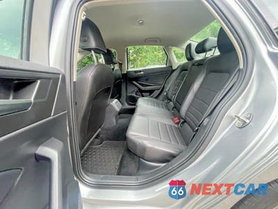 Zdjęcie 12 z 13 samochodu: 2022 VOLKSWAGEN JETTA SE VIN:3VWEM7BU1NM005079 - miniatura