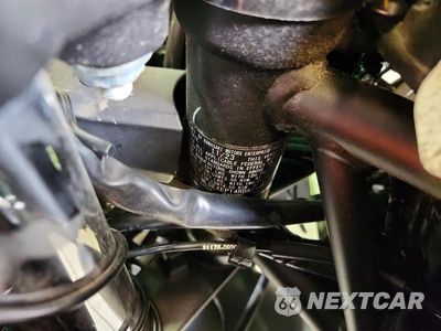 Zdjęcie 9 z 9 samochodu: 2024 KAWASAKI EX6 VIN:ML5EXEP14RDAC4460 - miniatura