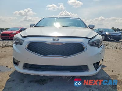 Piąte zdjęcie samochodu w środku: 2014 KIA CADENZA PREMIUM VIN:KNALN4D77E5144682 - miniatura