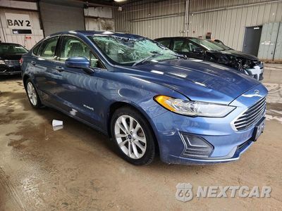 Czwarte zdjęcie samochodu z boku: 2019 FORD FUSION SE VIN:3FA6P0LU6KR204122 - miniatura