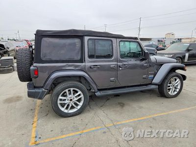Trzecie zdjęcie samochodu z tyłu: 2021 JEEP WRANGLER UNLIMITED SAHARA 4XE VIN:1C4JJXP65MW749934 - miniatura