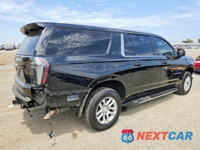 Trzecie zdjęcie samochodu z tyłu: 2025 CHEVROLET SUBURBAN C1500 LT VIN:1GNS5CRD8SR176205 - miniatura