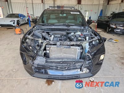 Piąte zdjęcie samochodu w środku: 2021 CHEVROLET BLAZER RS VIN:3GNKBKRS0MS577474 - miniatura