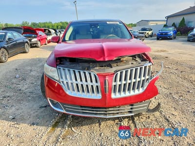 Piąte zdjęcie samochodu w środku: 2010 LINCOLN MKT VIN:2LMHJ5FR2ABJ04234 - miniatura