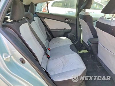 Zdjęcie 10 z 12 samochodu: 2017 TOYOTA PRIUS TWO VIN:JTDKBRFU6H3032561 - miniatura