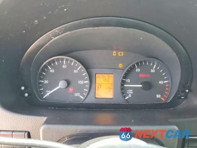 Zdjęcie 9 z 13 samochodu: 2018 MERCEDES-BENZ SPRINTER 2500 VIN:WD3PE7CD2JP607236 - miniatura