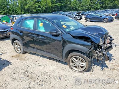 Czwarte zdjęcie samochodu z boku: 2018 HYUNDAI KONA SE VIN:KM8K1CAA6JU147220 - miniatura