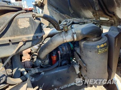 Zdjęcie 12 z 13 samochodu: 2003 FREIGHTLINER FL70 PACKER GARBAGE TRUCK VIN:1FVABTBV43HK82615 - miniatura