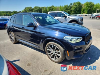 Czwarte zdjęcie samochodu z boku: 2021 BMW X3 XDRIVEM40I VIN:5UXTY9C09M9E10174 - miniatura