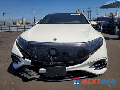 Piąte zdjęcie samochodu w środku: 2023 MERCEDES-BENZ EQS SEDAN 580 4MATIC VIN:W1KCG4EB2PA028158 - miniatura