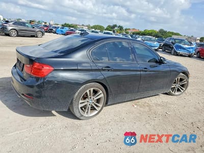 Trzecie zdjęcie samochodu z tyłu: 2013 BMW 328 I VIN:WBA3A5G50DNP21529 - miniatura