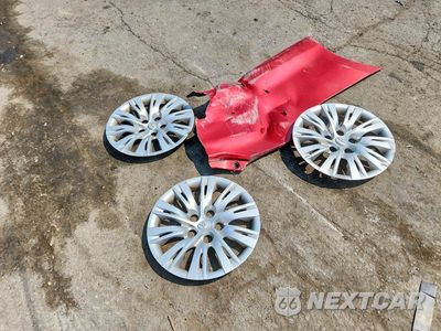 Zdjęcie 12 z 13 samochodu: 2013 TOYOTA CAMRY LE VIN:4T1BF1FK1DU649869 - miniatura