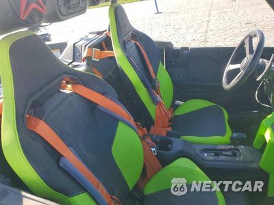 Zdjęcie 6 z 10 samochodu: 2019 HONDA TALON UTILITY VEHICLE VIN:1HFVE0549K4002172 - miniatura