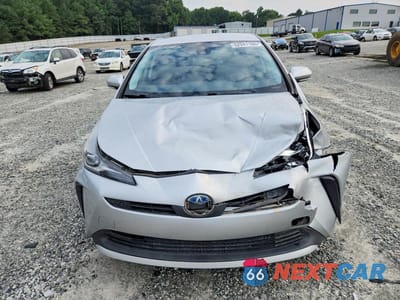 Piąte zdjęcie samochodu w środku: 2020 TOYOTA PRIUS LE VIN:JTDKARFU5L3104328 - miniatura