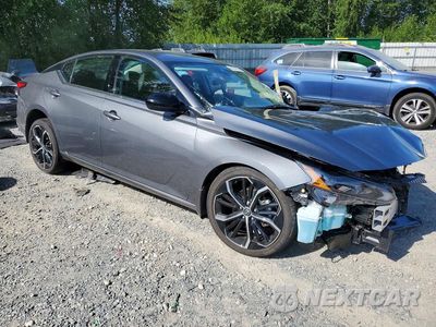 Czwarte zdjęcie samochodu z boku: 2025 NISSAN ALTIMA SR VIN:1N4BL4CW3SN358938 - miniatura